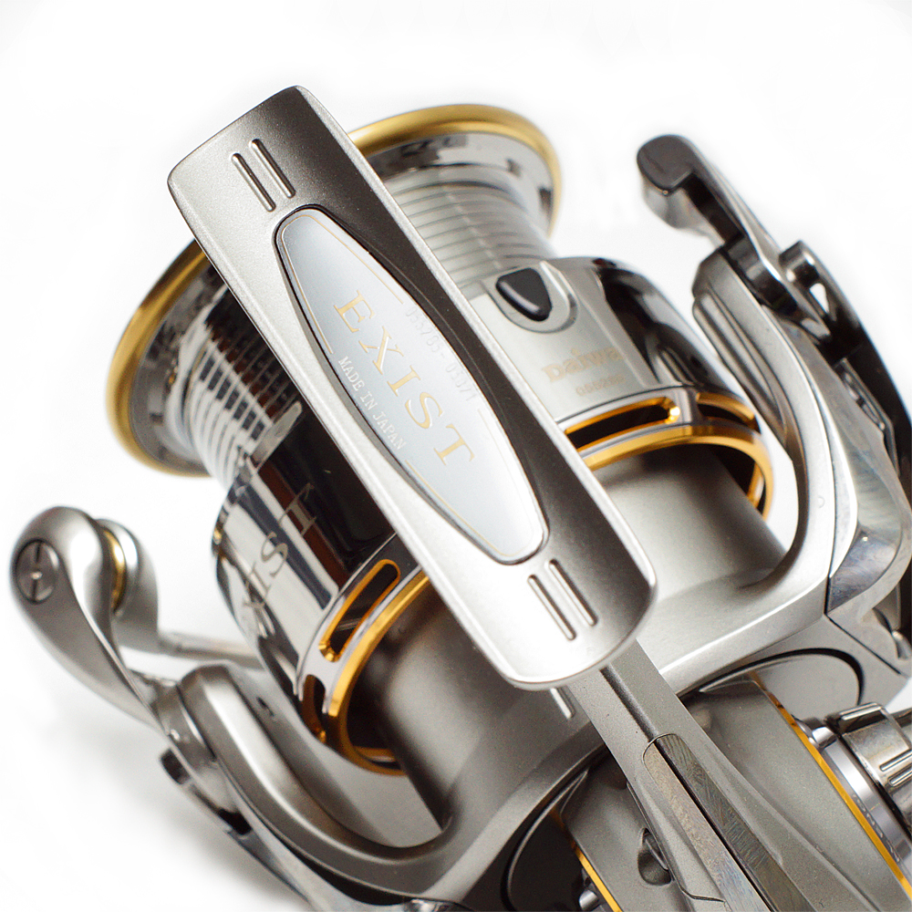 Катушка Daiwa Exist