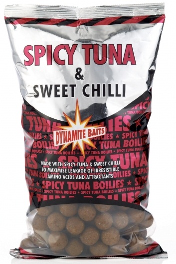 Бойлы тонущие DYNAMITE BAITS 20 мм. Spicy Tuna Sweet Chilli 1 кг.