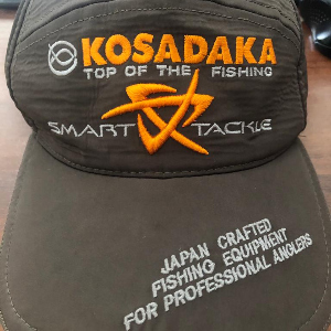 Лучшая бейсболка для рыбалки и для прогулок. Обзор на Kosadaka Smart Tackle.