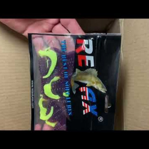 Unboxing посылки с коробкой Aquatic и приманками от интернет магазина Fmagazin